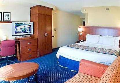 Courtyard By Marriott Pensacola Downtown Hotel