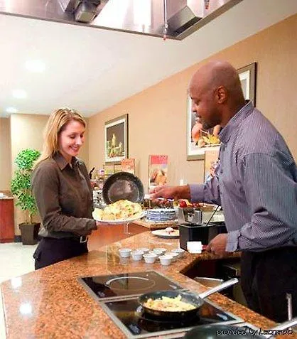 Courtyard By Marriott Pensacola Downtown Hotel