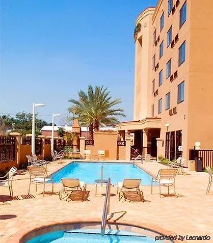 Courtyard By Marriott Pensacola Downtown Hotel