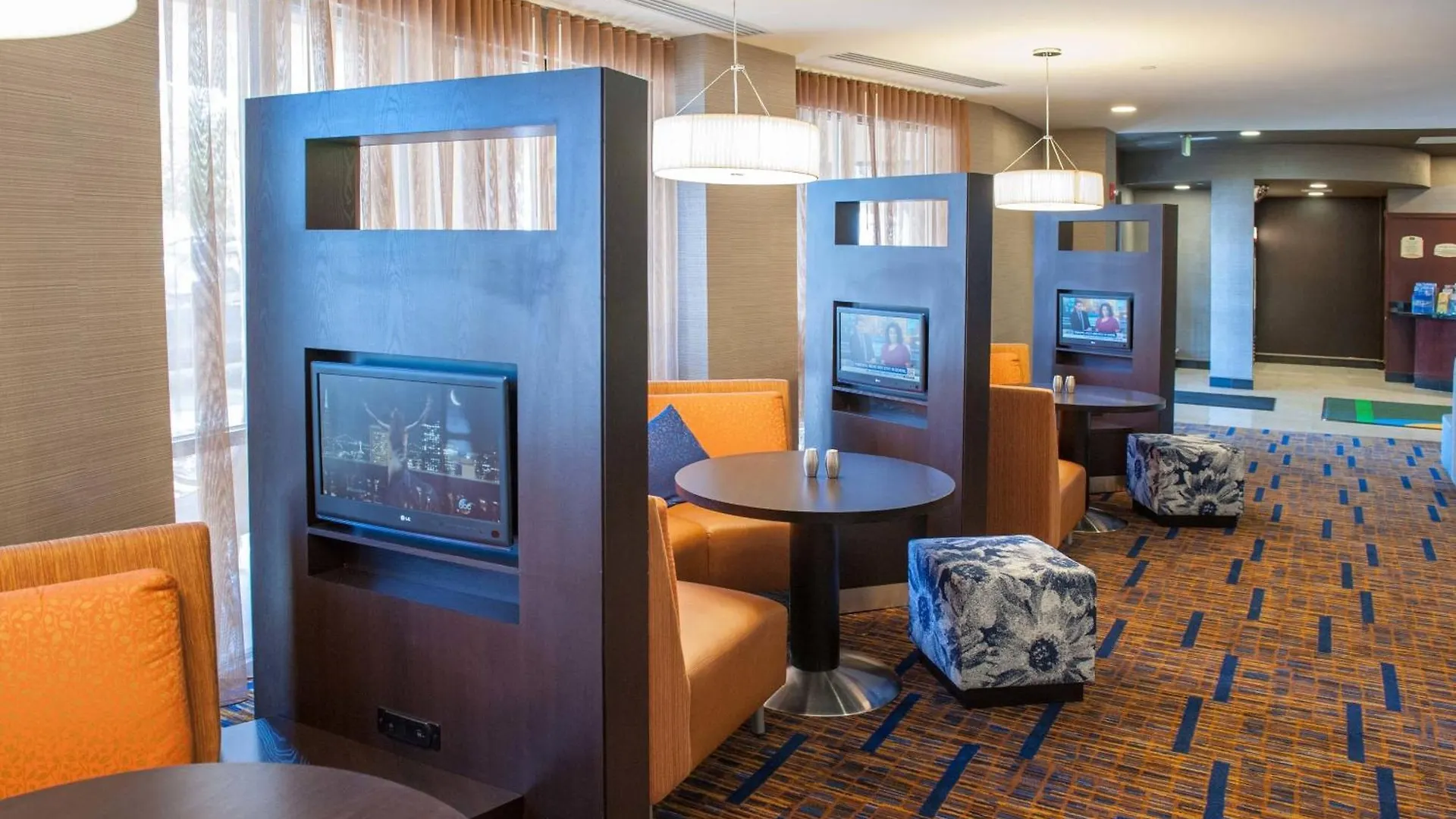 ***  Courtyard By Marriott Pensacola Downtown Hotel United States